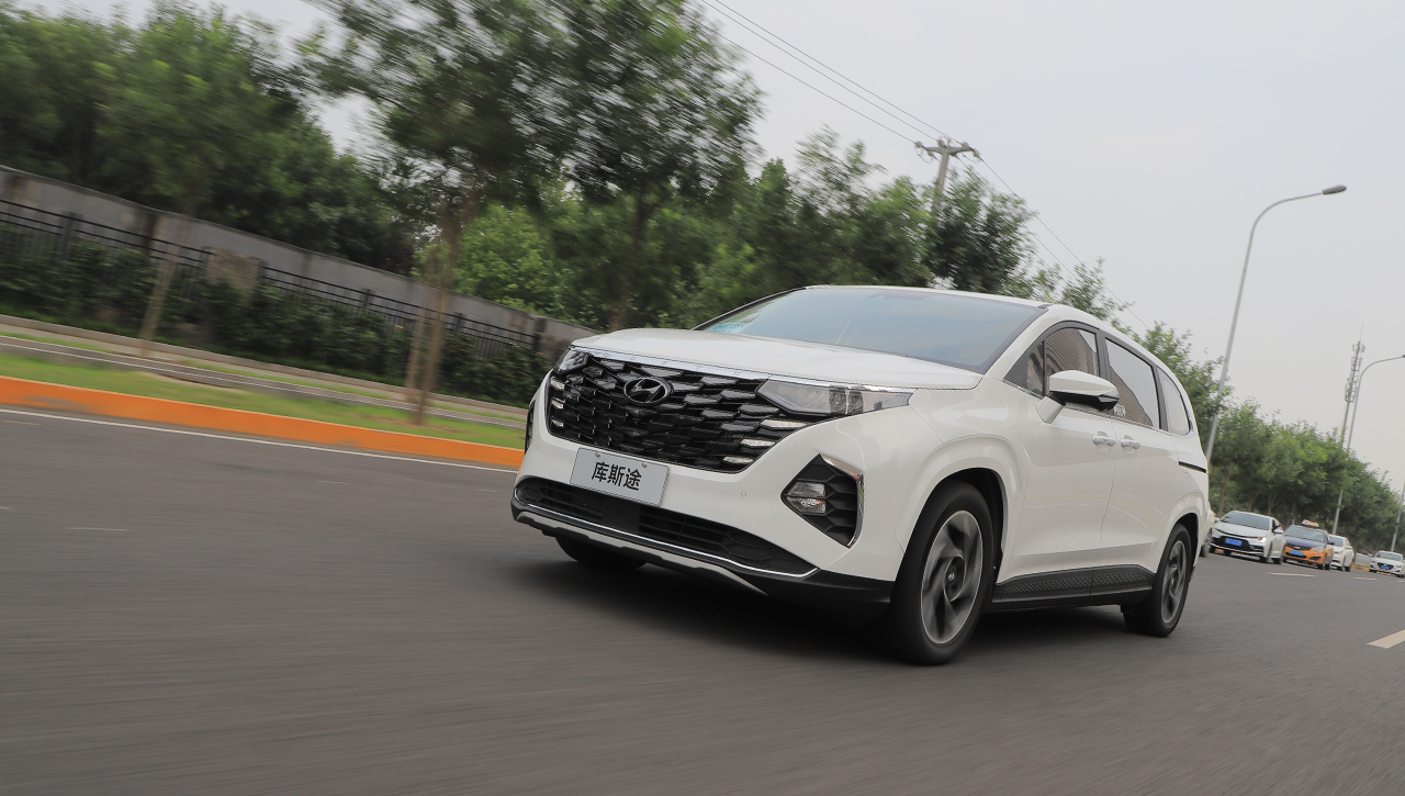 北京现代库斯途2.0t顶配配置,北京现代库斯途几款车型怎么选