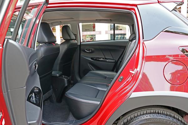 10万元以内性价比高的丰田致炫车,10万元选致炫还是选飞度