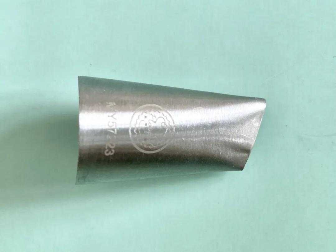 向日葵裱花手法教程简单易学,蛋糕裱花入门基础手法