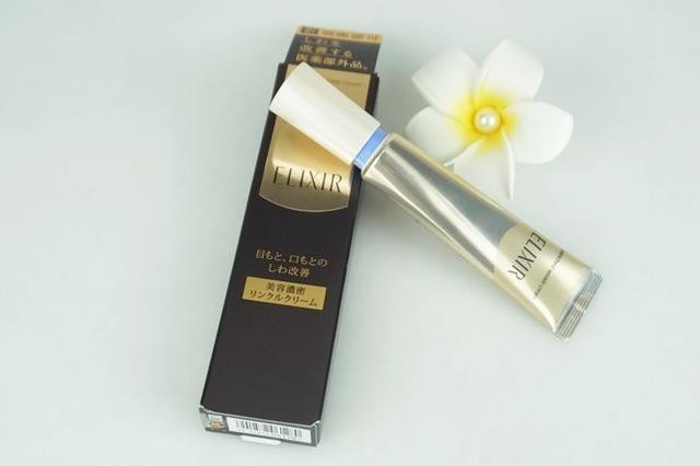 效果最好的抗皱去细纹眼霜,抗皱去细纹的眼霜推荐