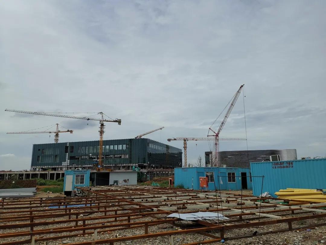 成都东安新城，一场豪赌的盛宴