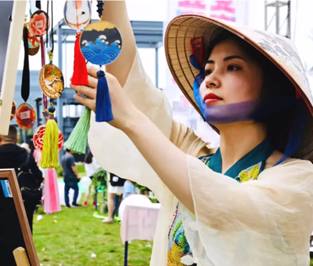 这次搞了一个让人傻笑的玩场摩登游戏集的功效