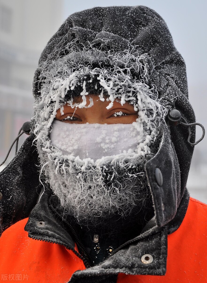 南方太阳能和空气能热水器哪个好,太阳能太空能空气能热水器哪个好