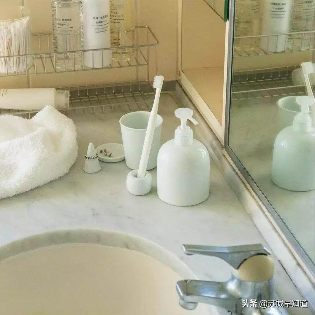 星悦汇衣服,星悦汇白色武器