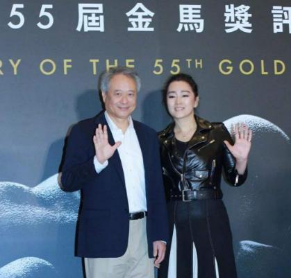 巩俐身为评委会主席,为何拒绝颁发金马奖?只因一颗爱国心!