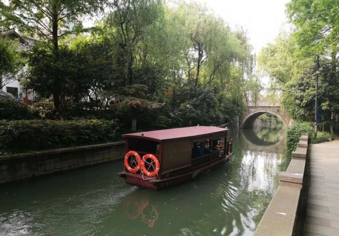 百分之九十的人都念错的二个字,杭州容易念错地名