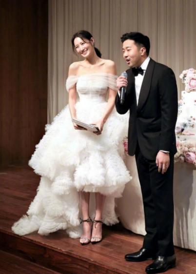 韩国明星女友怀孕,韩流女主生孩子