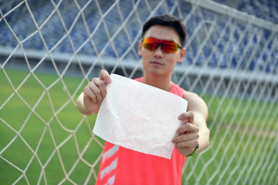 夏天出汗多是好处还是坏处,夏天出汗对排出湿气有好处吗