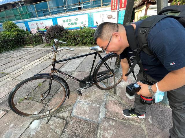 早年爱车族玩啥：幸福250与单缸屁驴子，当年太拉风了