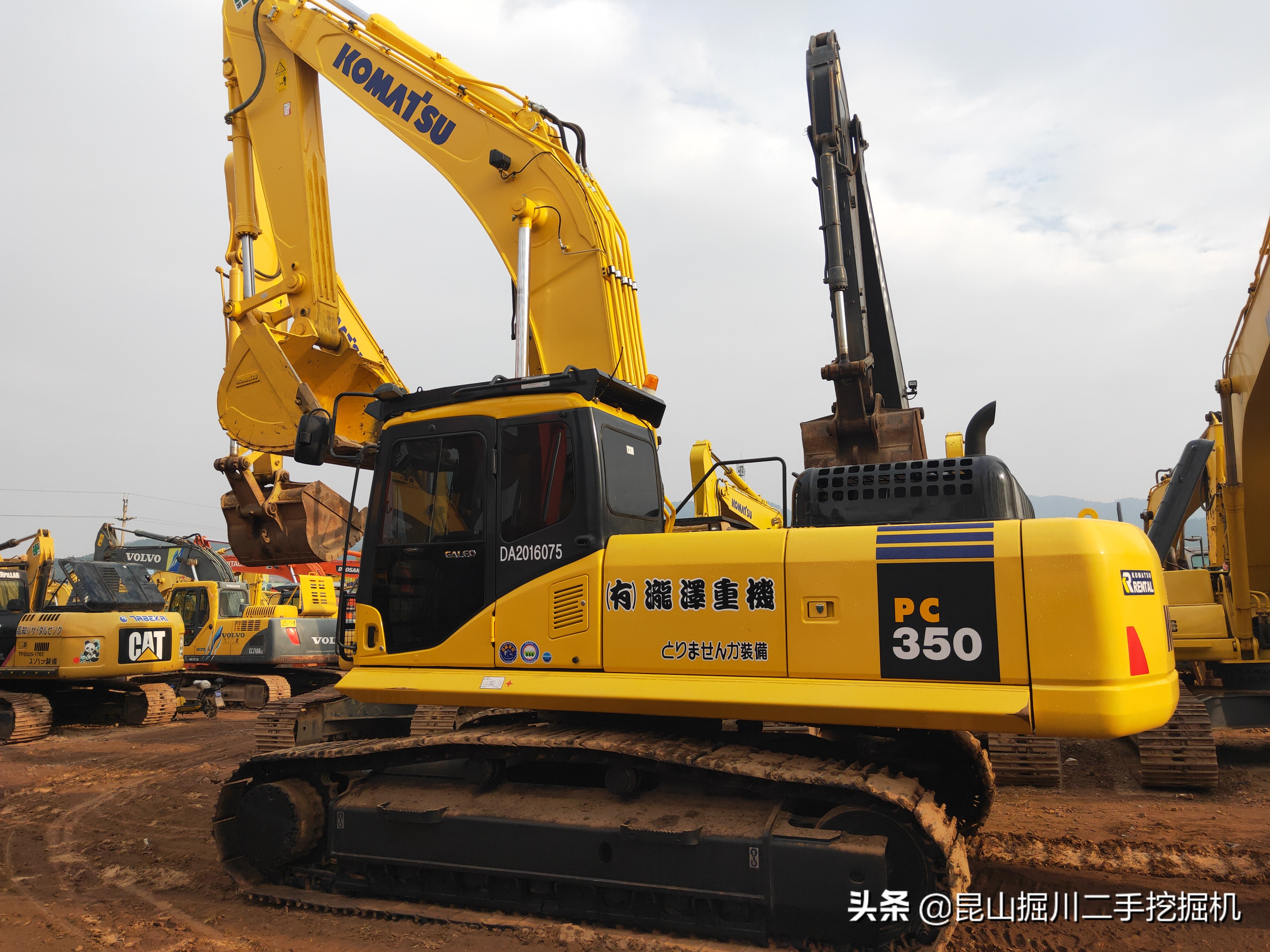 目前二手挖机哪种好,二手挖掘机和新挖机哪个更划算