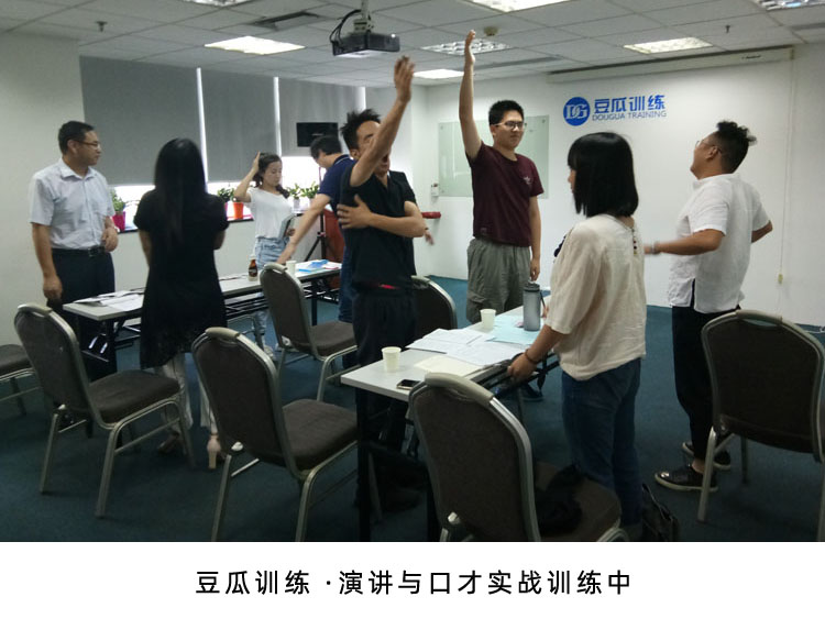 如何提高自己的语言表达能力的书,如何提高自己的语言表达能力技巧