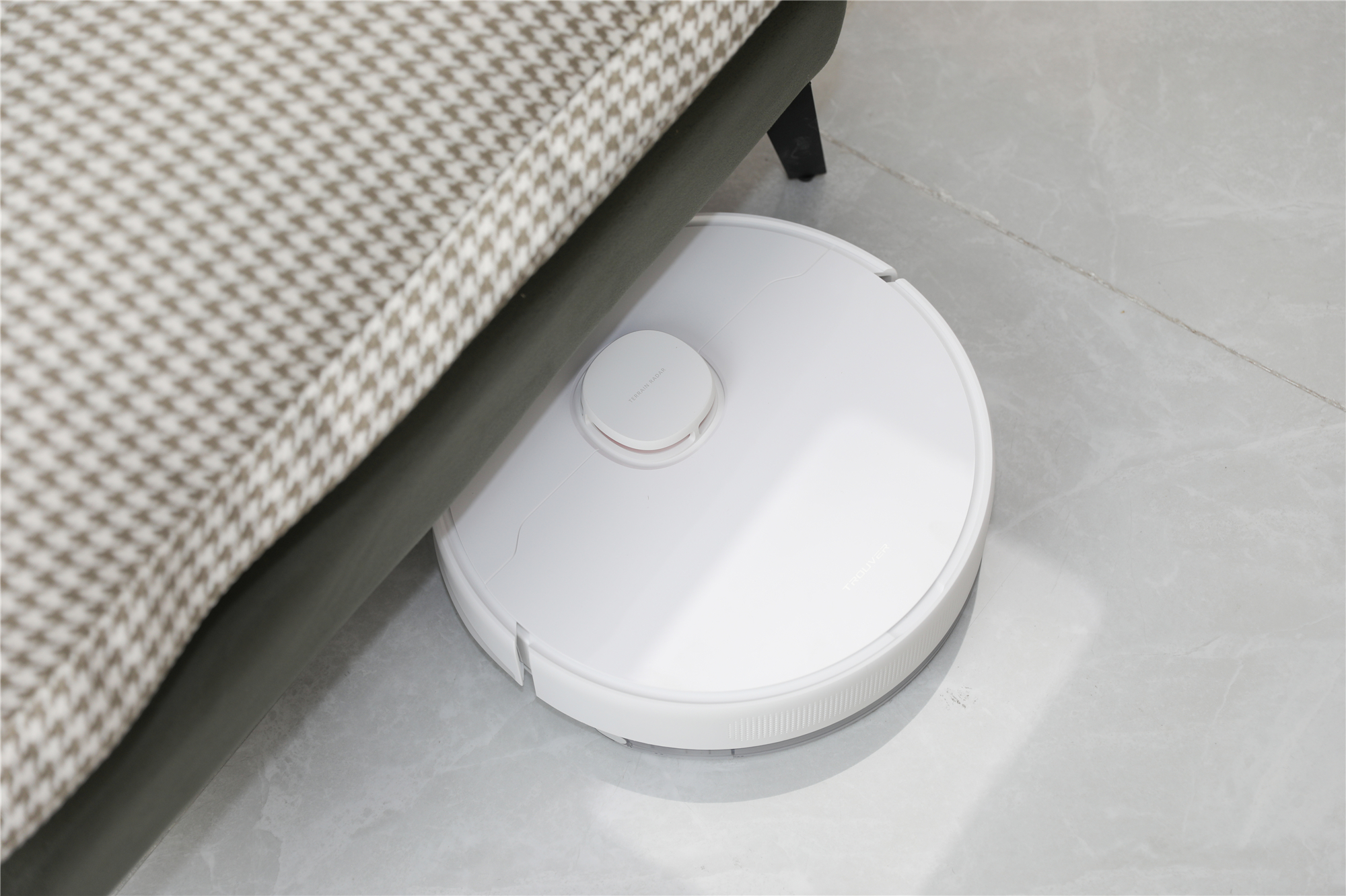 扫地机器人无基站好用吗,扫地机器人无遥控