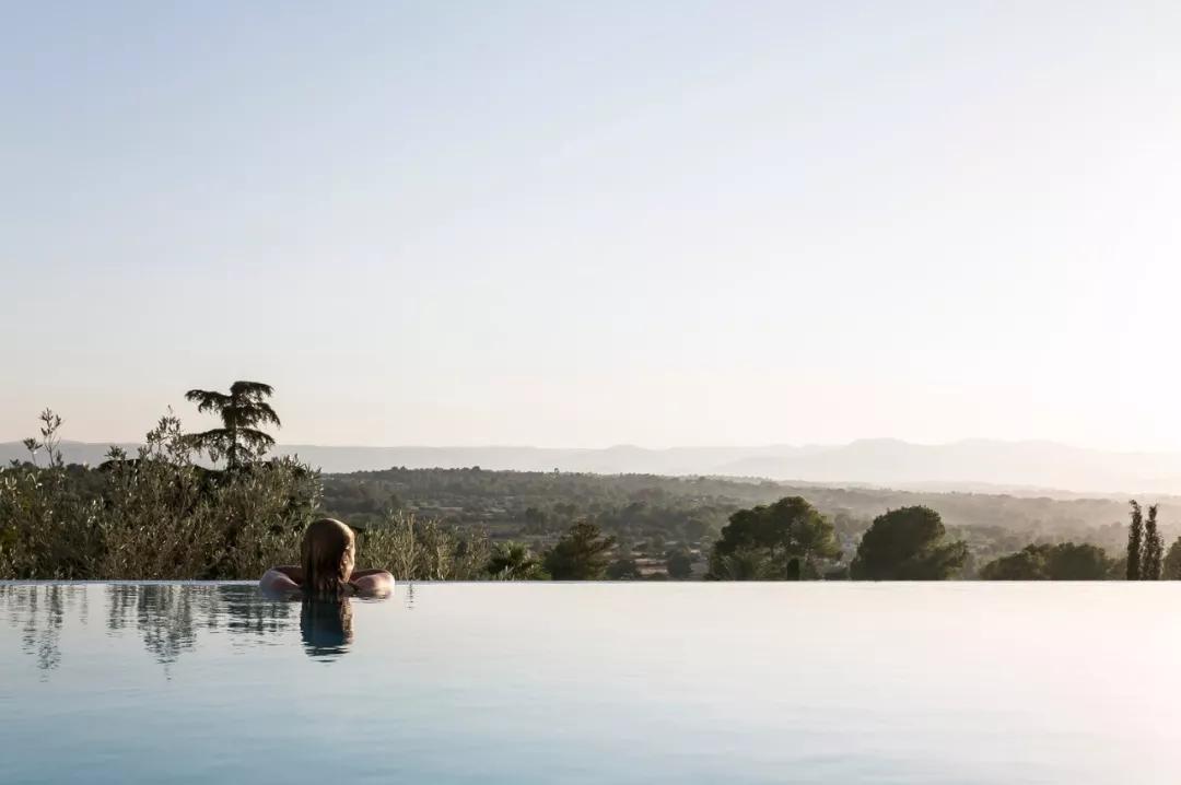 瑞博全屋智能家居,瑞博极简主义豪宅