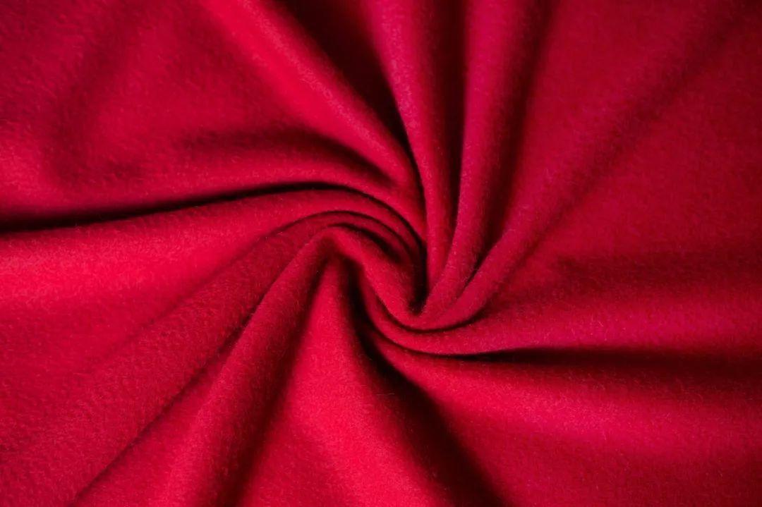 为什么中国人崇尚红色,中国人为啥驾驭不了玫红色