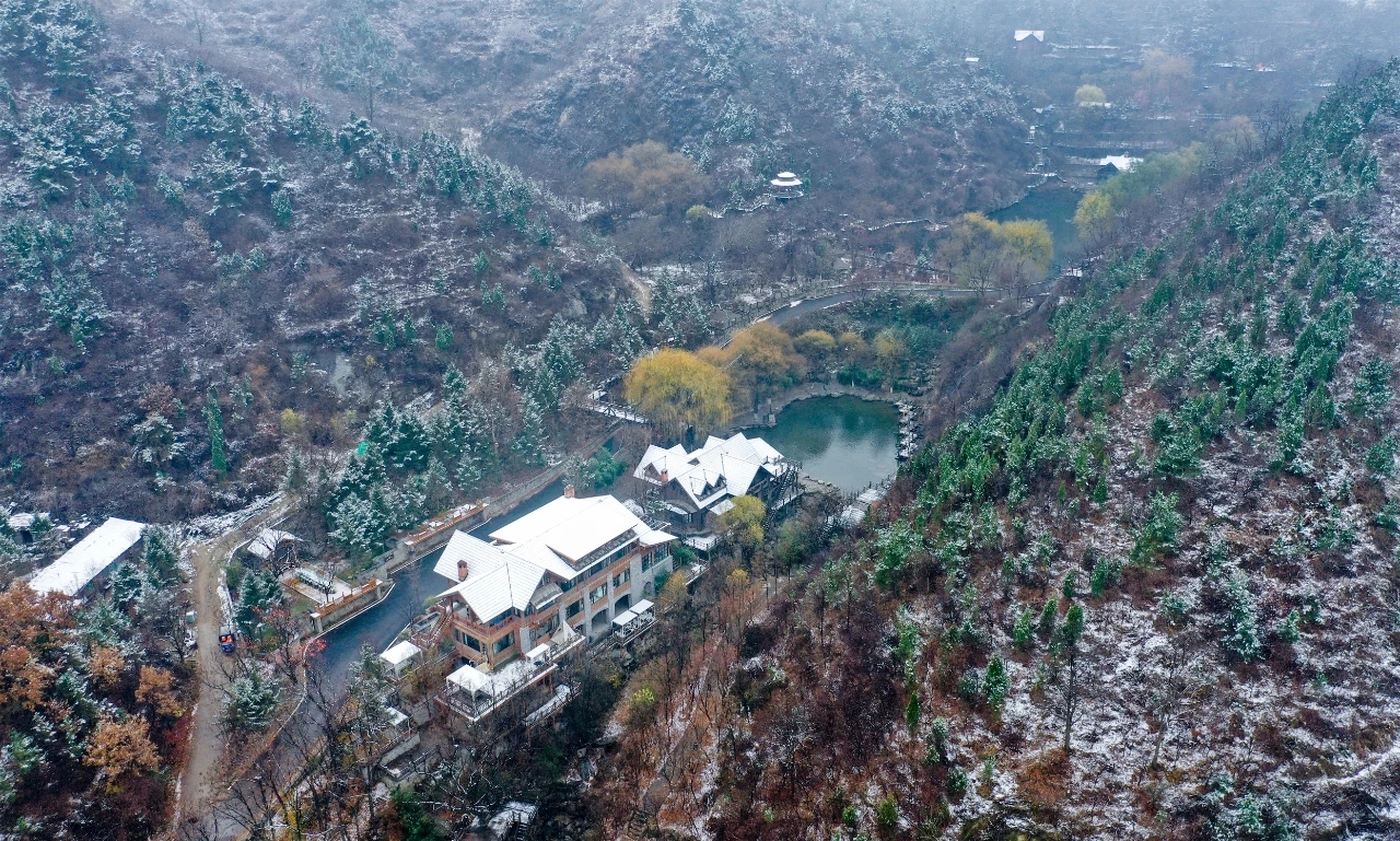 九如山冰瀑打卡,济南九如山绝美冰瀑美图