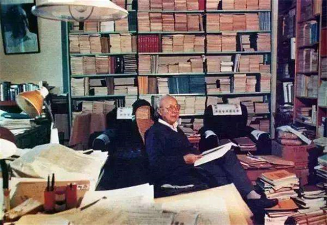 钱伟长多高,钱伟长身高从1米49增长到1米65