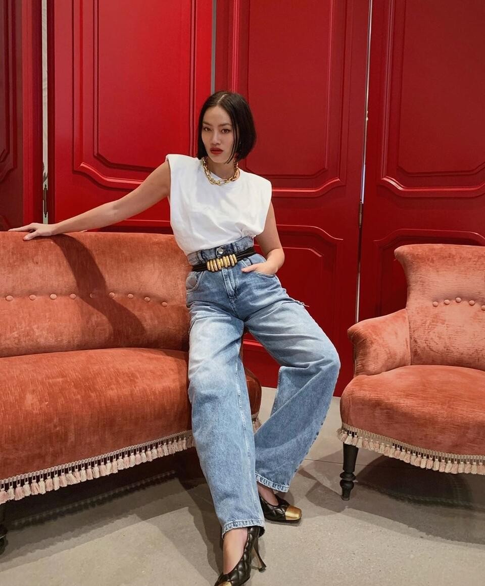 谁说t恤只能穿得很简单,谁说体恤不好看