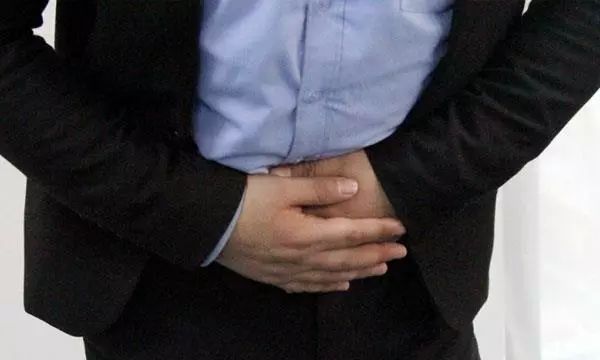 男的裸睡如何避免感染,男性阴虱怎么染上的