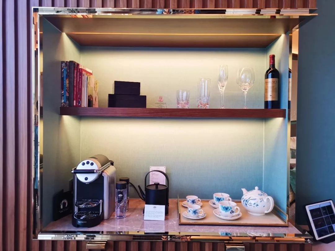 可以看到紫禁城日升月落的酒店，你来不来？