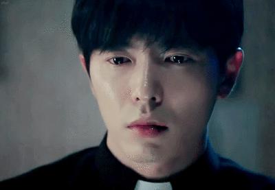 韩国好看的电视剧驱魔人,韩国驱魔人电视剧第一季