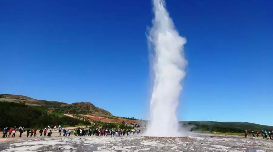 这里是世界的尽头粤语,这里是世界的尽头粤语版
