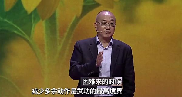 销售行业选择不对，挣不到钱又累，建议马上辞职，及时止损！