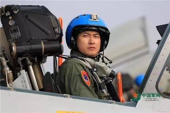 高中毕业想去开舰载战斗机看看200项体检、体能联考你能通过吗？