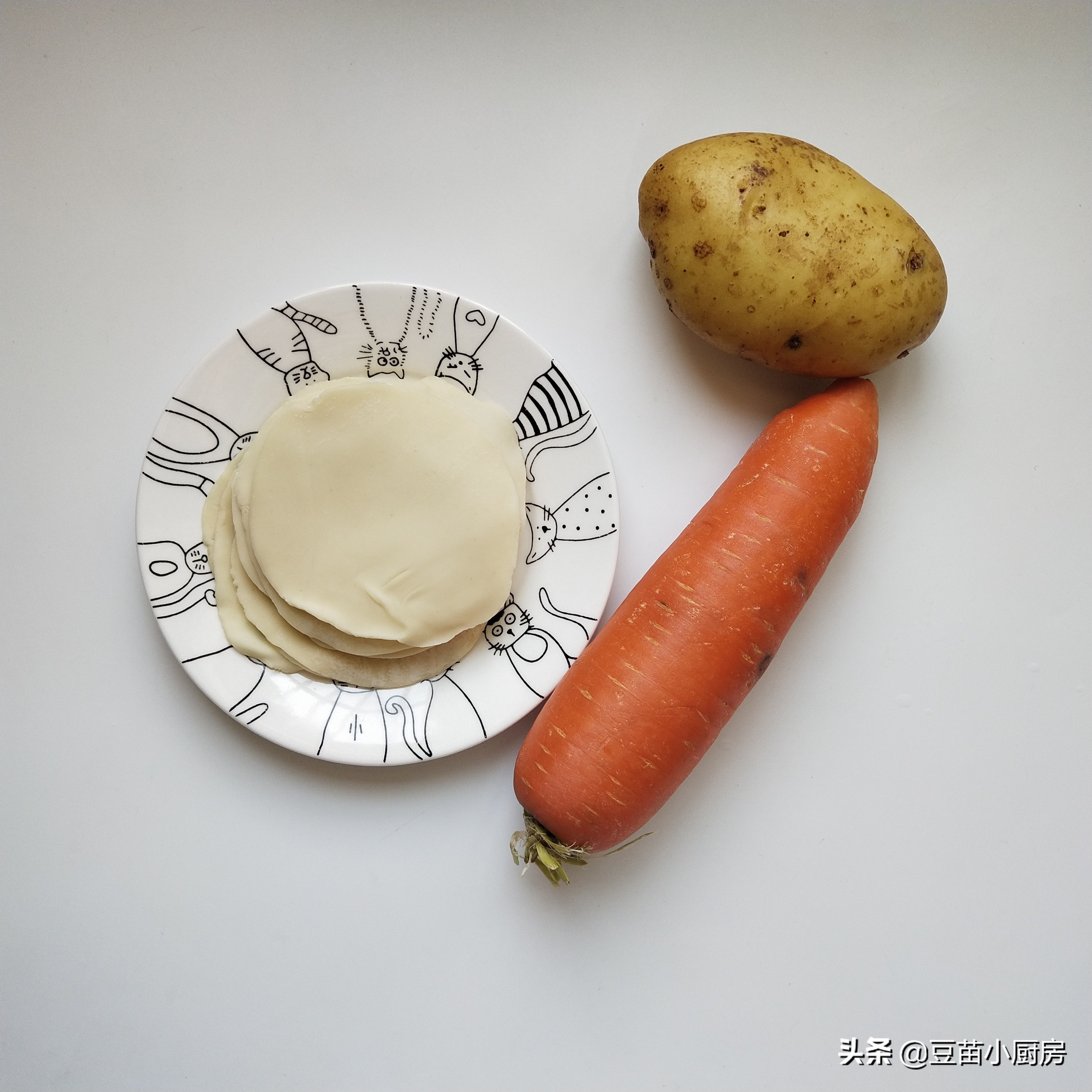 干拌面土豆丝卷饼的做法,凉水和面烙土豆丝卷饼