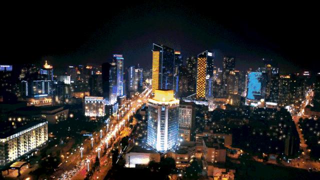 成都首条夜环线,太太太太好玩了!