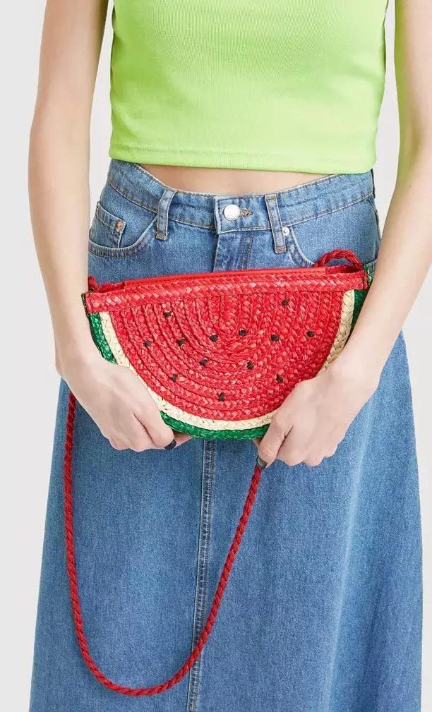 泫雅同款香奈儿编织包,泫雅假两件背心