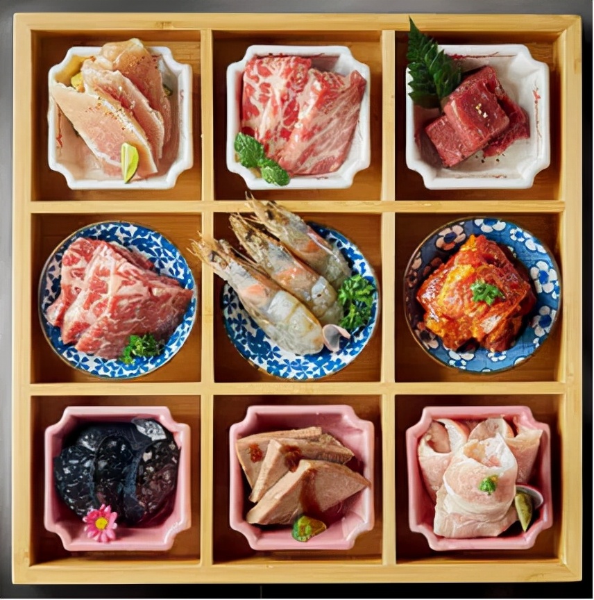 黑牛小镇市集烤肉营口店,黑牛小镇推荐吃什么