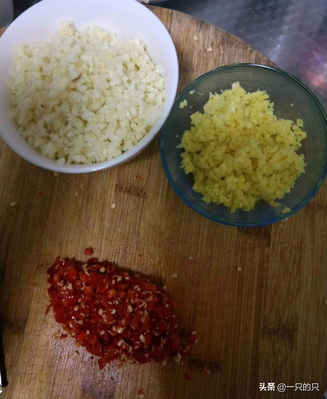 酱木瓜丝的腌制视频,自制下饭酱做法