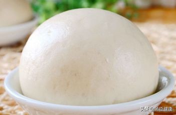 胸部可以摸摸大吗？胸大有奶，胸小没奶？医生终于说了实话