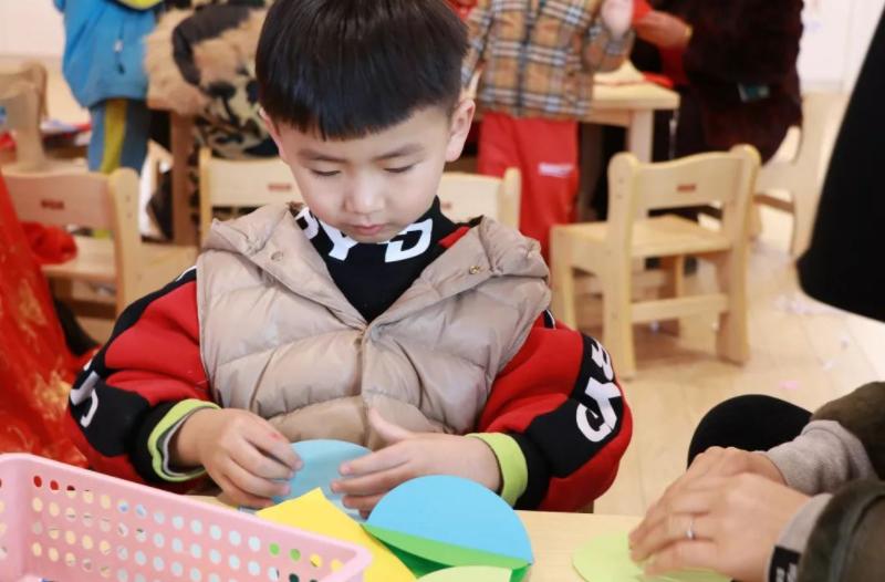 长沙公立幼儿园与私立幼儿园区别,公立幼儿园和私立幼儿园的差别