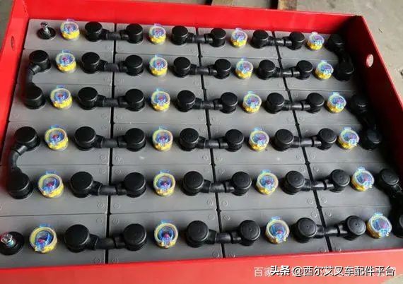 叉车电池高温正确处理方法,叉车异常高温怎么解决