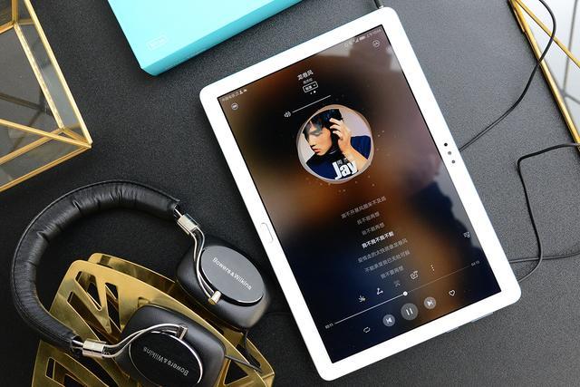 荣耀平板五八寸是搭载多少处理器,荣耀平板五用的是什么屏幕