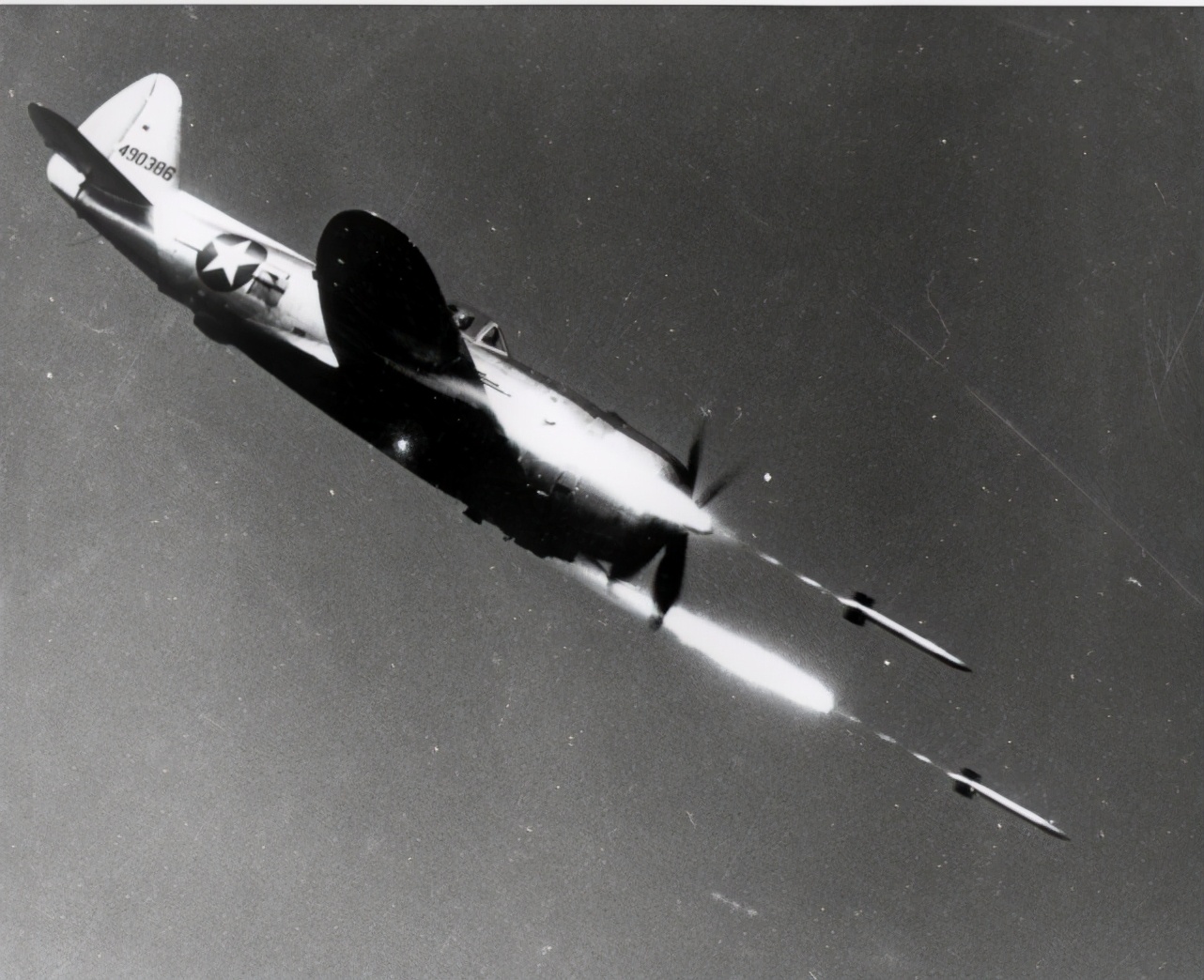 美军远程防空导弹发射车,美国军用最新型防空导弹