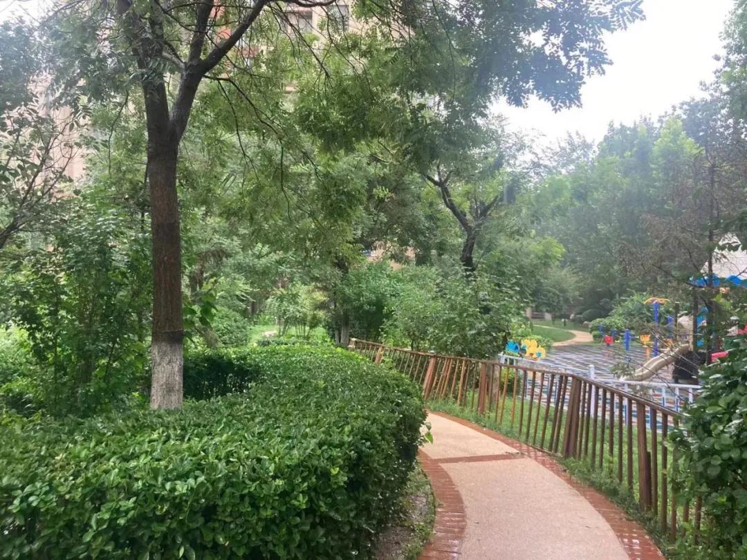 75㎡报价354万地铁500米旁边是万达我劝你谨慎入手