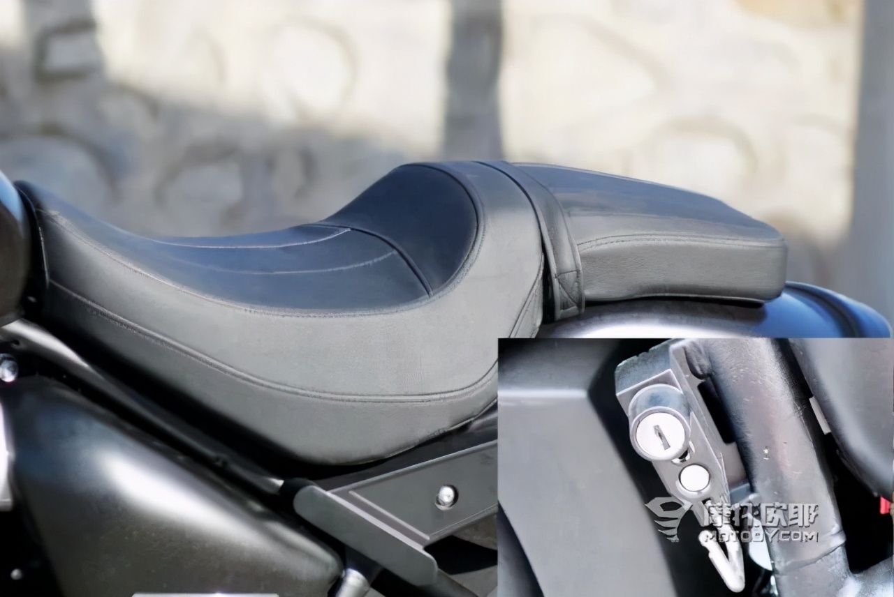 铁汉不柔情,38800元起650cc雷克RX7巡航车运动版