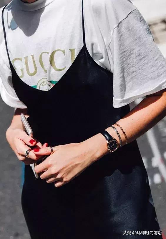 美炸了的吊带裙也挑人，会露才是王者