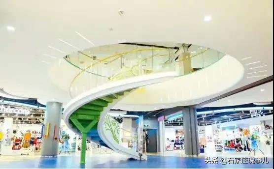 牵手“Theone”――相约先天下星座潮玩派对