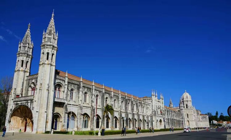 葡萄牙和西班牙哪个值得旅游,西班牙和葡萄牙旅游区别