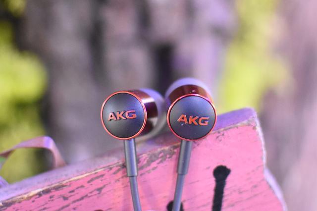 akgk374u升级版,akg经典平头塞