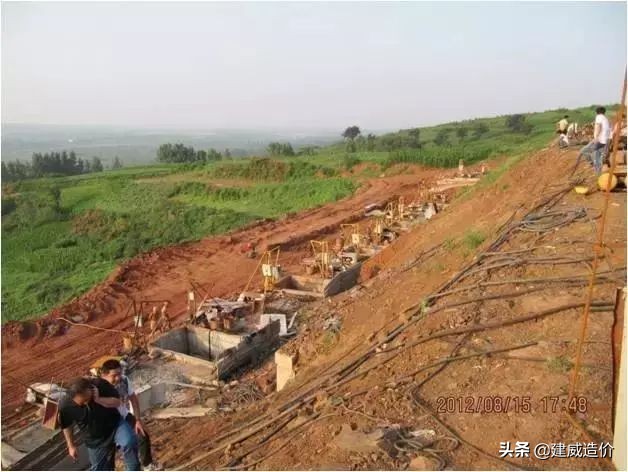 高速公路边坡支护技巧,土质高边坡支护方式建议