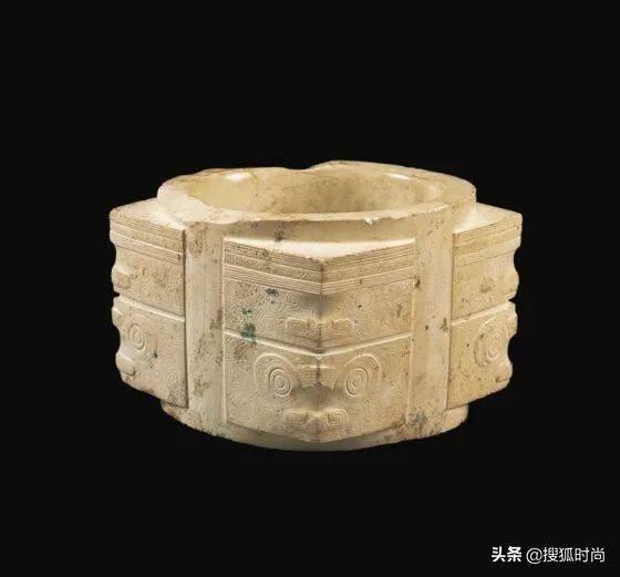 把36万的“天鹅”戴在脖子上,是种什么感受?