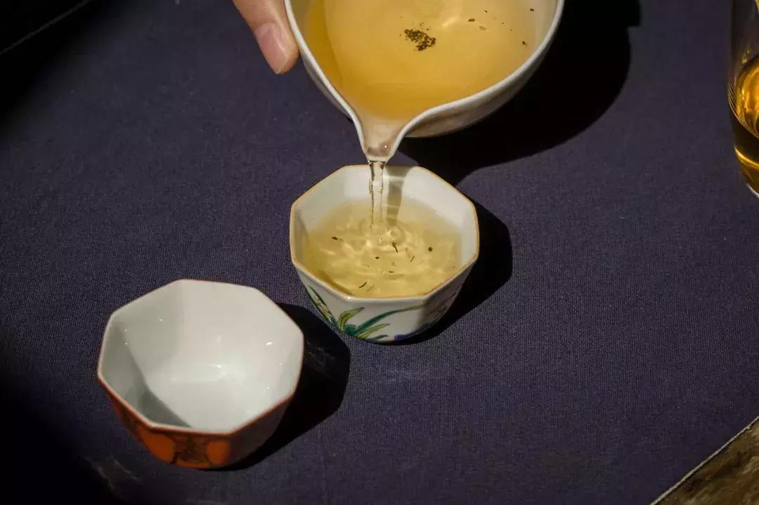 贡眉白茶和福鼎大毫茶口感,老白茶贡眉知识点