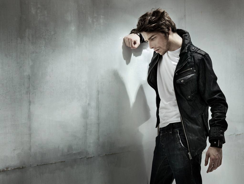 男人抑郁症状怎么调理,男性重度抑郁症的疏导方法