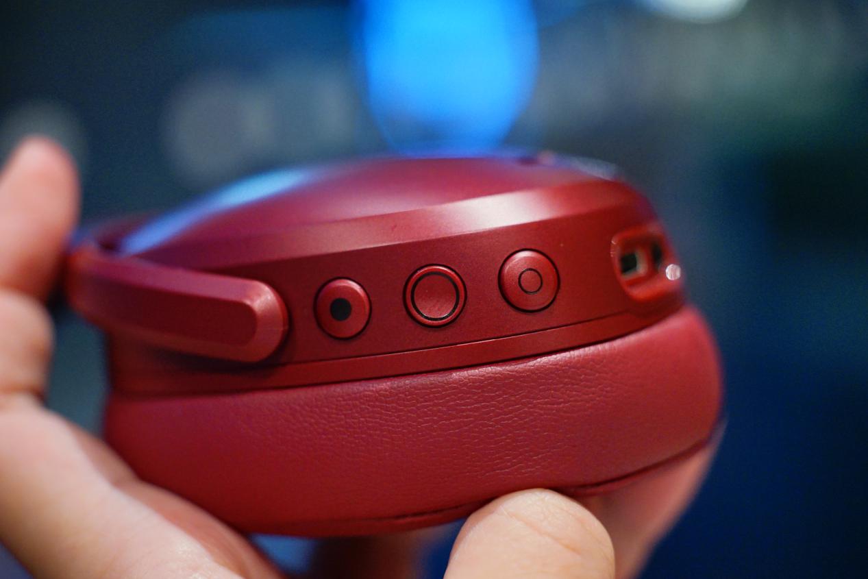 降噪耳机高频率轰鸣,骷髅头耳机skullcandy降噪