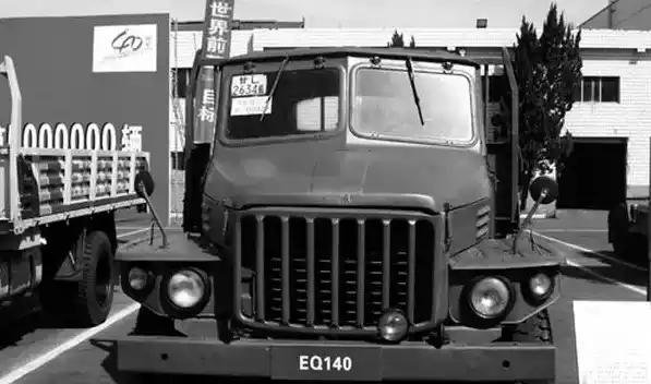 满满的回忆我们还记得吗,满满的是回忆老解放车