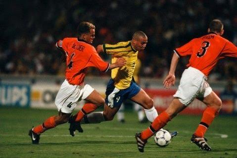 荷兰足球历史最佳阵容实况足球,荷兰潜力新星中前场